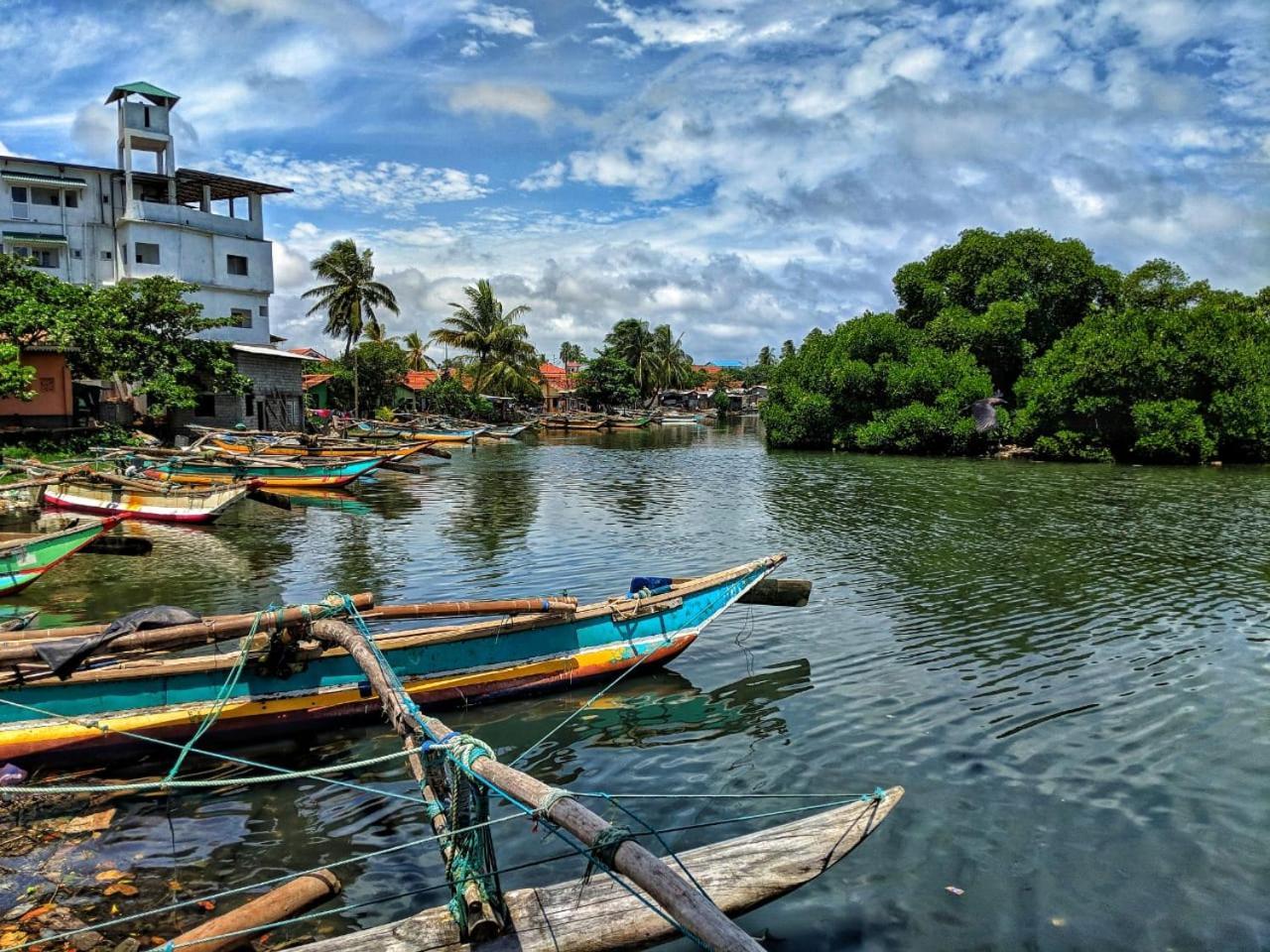 The Alexis'S Guest House Negombo Exterior photo